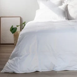 Lightweight Premium Down Alternative Duvet Comforter Insert | BOKSER HOME -Baxton Studio Store GUEST 08ed5bb7 31fa 4029 876f ce65f4b88241