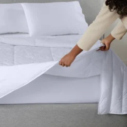 The Casper Duvet Insert 11 The Casper Duvet Insert -Baxton Studio Store GUEST 30fd8b01 0ecb 4f89 a9da f86818347df9