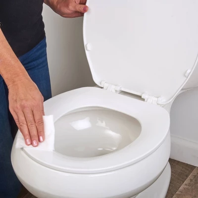 Clorox Wiggle Free Round Plastic Toilet Seat With Easy-Off Hinges 4 Clorox Wiggle Free Round Plastic Toilet Seat With Easy-Off Hinges - Image 2