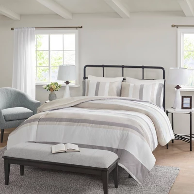 3pc Roman Jacquard Duvet Cover Set - Madison Park 4 3pc Roman Jacquard Duvet Cover Set - Madison Park - Image 2