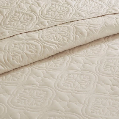 Glen Reversible Bedspread Set 6 Glen Reversible Bedspread Set - Image 4