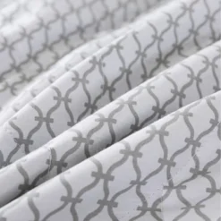 Waverly Reversible Print Cotton Down Alternative Bed Blanket - St. James Home 11 Waverly Reversible Print Cotton Down Alternative Bed Blanket - St. James Home -Baxton Studio Store GUEST 5aea995e 21ea 4f65 ab50 a16349f8eff3