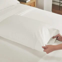 Luxury Pillowcase Set - 800 Thread Count 100% Cotton Sateen, Soft & Cooling Pillowcases By California Design Den -Baxton Studio Store GUEST 5b34ae9f f336 409c a6ab c0b761a50c79