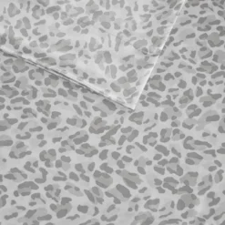 Satin Luxury Sheet Set 20 Satin Luxury Sheet Set -Baxton Studio Store GUEST 69d561f8 30d1 4946 8b3a 9db5dbbf61c4