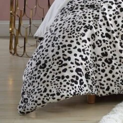 Water Leopard Duvet Cover Set Natural Beige - Betseyville 9 Water Leopard Duvet Cover Set Natural Beige - Betseyville -Baxton Studio Store GUEST 6db26576 462d 4d67 8a8a 1bbfd624133c