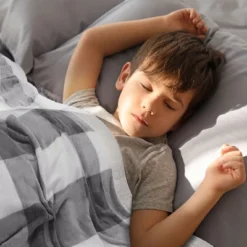 1 Pc 100% Microfiber Polyester Plush Fleece Plaid For Sofa Bed Blankets - PiccoCasa