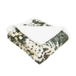 Lush Décor 50"x60" Camoflage Leaves Faux Shearling Throw Blanket Green 7 Lush Décor 50"x60" Camoflage Leaves Faux Shearling Throw Blanket Green -Baxton Studio Store GUEST 9311c98d adfc 4fb8 8e76 a5c8a1c2e511