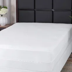 Guardmax ZIppered Waterproof Mattress Encasement For Larger Mattresses - White -Baxton Studio Store GUEST 9335069a 5998 44f0 bb68 eee16c75762c