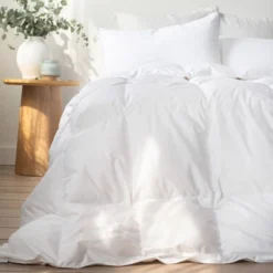 Extra Warm Luxury White Duck Down Duvet Comforter Insert | BOKSER HOME -Baxton Studio Store GUEST ae71730f ef72 4580 acb5 c47035d18829