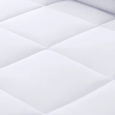 Longford All Season Stain Release 3M Scotchgard Cotton Twill Supreme Down Blend Comforter 4 Longford All Season Stain Release 3M Scotchgard Cotton Twill Supreme Down Blend Comforter - Image 2