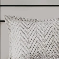 Aurora Ultra Plush Down Alternative Comforter Set 15 Aurora Ultra Plush Down Alternative Comforter Set -Baxton Studio Store GUEST b5fa2bf0 8d30 4247 8790 e39b335dee16