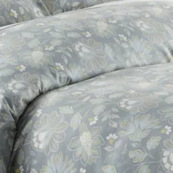 Southshore Fine Living Infinite Blossom Oversized Ultra-soft Duvet Cover Set With Shams -Baxton Studio Store GUEST cca897d5 0527 4153 994d b4817f865fc1