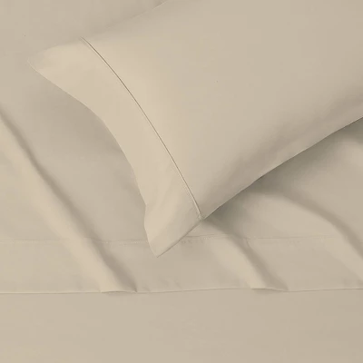 300 Thread Count Wrinkle Resistant Solid Sheet Set - Color Sense 5 300 Thread Count Wrinkle Resistant Solid Sheet Set - Color Sense - Image 3