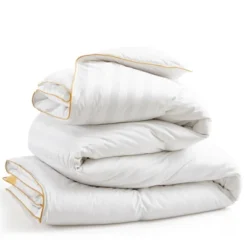 Puredown Premium White Goose Down Comforter Duvet Insert, Luxury And Comfort In One