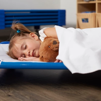 ECR4Kids Blanket, Rest Time Accessories, White, 12-Pack 5 ECR4Kids Blanket, Rest Time Accessories, White, 12-Pack - Image 3