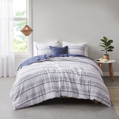 4pc Full/Queen Ansley Striped Organic Cotton Yarn Dyed Comforter Cover Set Indigo - Clean Spaces 5 4pc Full/Queen Ansley Striped Organic Cotton Yarn Dyed Comforter Cover Set Indigo - Clean Spaces - Image 3