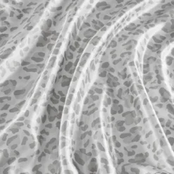 Satin Luxury Sheet Set 19 Satin Luxury Sheet Set -Baxton Studio Store GUEST e9ad084a 8990 4424 bb0d 82c84c3a2e4a