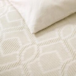 Tommy Bahama 3pc Textured Waffle 100% Cotton Comforter & Sham Set 21 Tommy Bahama 3pc Textured Waffle 100% Cotton Comforter & Sham Set -Baxton Studio Store GUEST f4ab760b fbd2 4be8 9baf 525d1ff4a05e